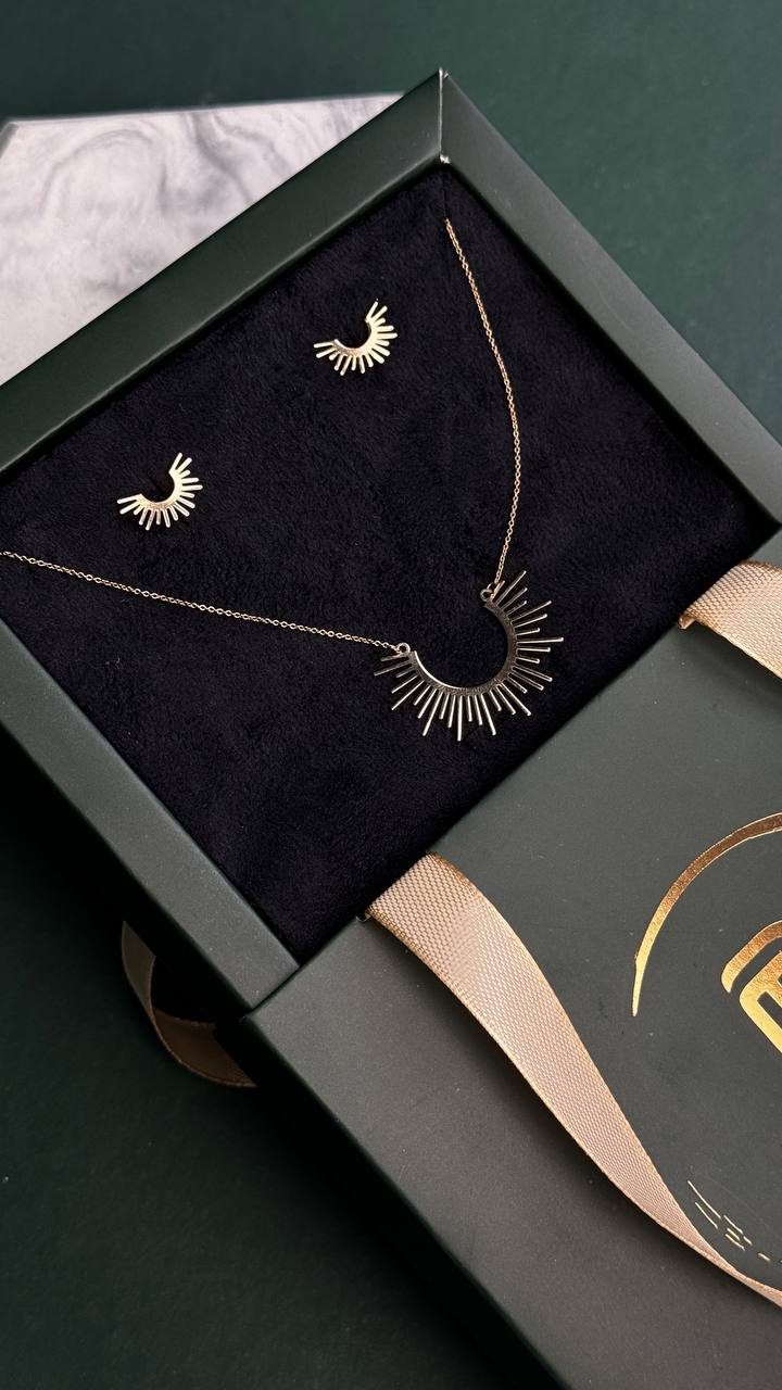 نیم ست خورشید